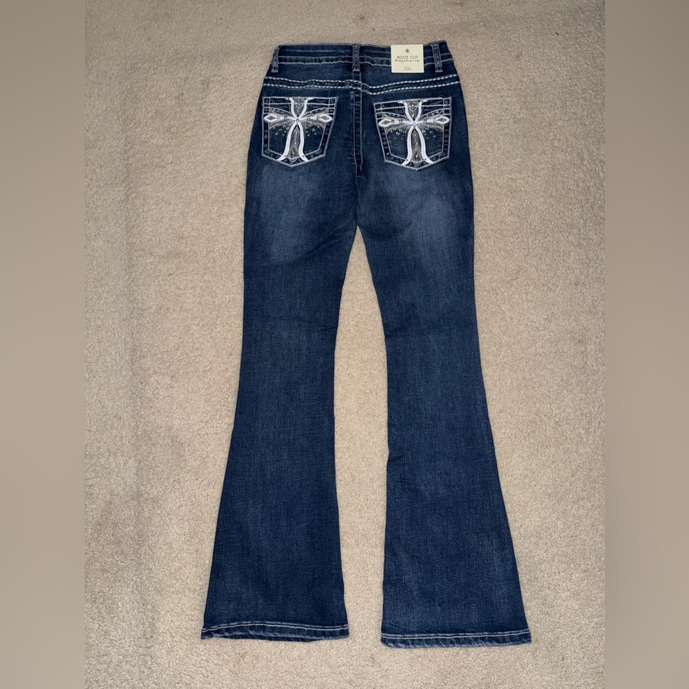 Women's Flared Jeans with Embroidered Pockets